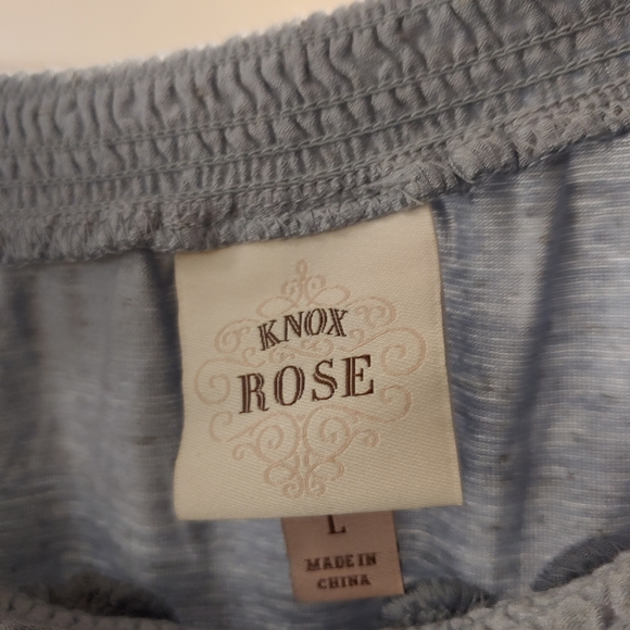 Know Rose off/on shoulder blouse - Picture 2 of 2